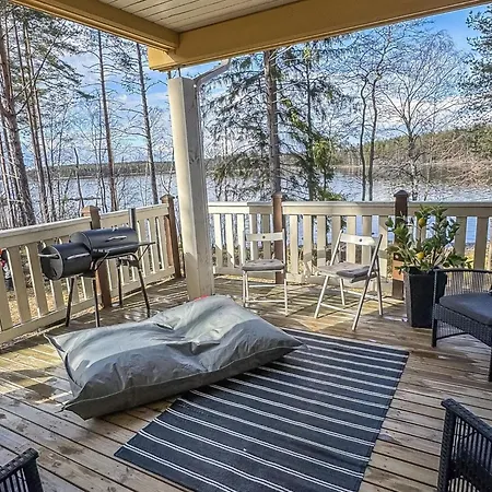 Vakantiehuis Niemelaenranta By Interhome Puumala
