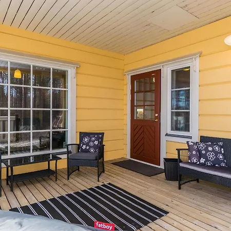 Niemelaenranta By Interhome * Puumala